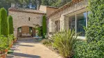 Stunning 5 bedroom House for sale with countryside and panoramic views in Auriol, Aix en Provence, Provence Alpes Cote d'Azur