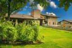 Authentic 4 bedroom Villa for sale in Torri di Quartesolo, Vicenza, Veneto