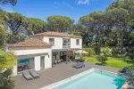 Immaculate 5 bedroom Villa for sale with sea and panoramic views in Gassin, Provence Alpes Cote d'Azur
