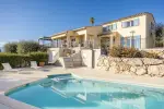 Bright 3 bedroom Villa for sale with sea and panoramic views in Saint Laurent du Var, Provence Alpes Cote d'Azur