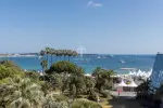 Wow factor 1 bedroom Apartment for sale with sea view in Cannes, Provence Alpes Cote d'Azur