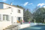 Immaculate 4 bedroom House for sale in Cabrieres d'Avignon, Provence Alpes Cote d'Azur