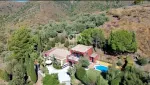 Authentic 4 bedroom Apartment for sale with countryside view in Canillas de Albaida, Andalucia