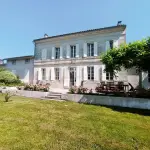 Beautiful 7 bedroom Manor House for sale with vineyard near Libourne, Nouvelle Aquitaine