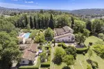 13 bedroom House for sale with panoramic and countryside views with Income Potential in Peymeinade, Provence Alpes Cote d'Azur