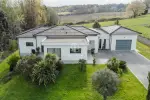 Immaculate 3 bedroom House for sale with countryside view in Camblanes et Meynac, Nouvelle Aquitaine