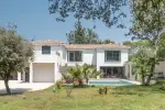 7 bedroom Villa for sale with Income Potential in Lorgues, Provence Alpes Cote d'Azur