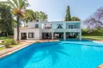 Luxury 4 bedroom Villa for sale in Los Monteros, Marbella, Andalucia