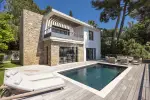 Immaculate 4 bedroom Villa for sale with panoramic and sea views in Californie, Cannes, Provence Alpes Cote d'Azur