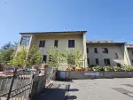 Authentic 2 bedroom Apartment for sale with panoramic view in Volterra, Tuscany
