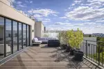 Immaculate 3 bedroom Apartment for sale with panoramic view in Neuilly sur Seine, Paris Ile de France