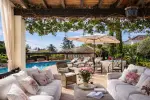 Beautiful 4 bedroom Villa for sale with sea view in Marbella, Andalucia