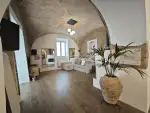 Character 4 bedroom Apartment for sale with panoramic view in Volterra, Tuscany
