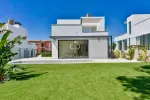 Immaculate 3 bedroom Villa in Sierra Cortina, Finestrat, Valencia