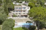 Immaculate 4 bedroom House for sale with panoramic and sea views in Magagnosc, Provence Alpes Cote d'Azur