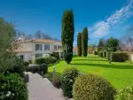 Income Producing 25 bedroom House for sale with countryside view in Cognac, Nouvelle Aquitaine