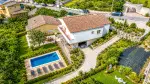 Immaculate 3 bedroom Chalet for sale in Massanet de la Silva, Catalonia