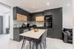 Modern 3 bedroom Townhouse for sale in Odiaxere, Algarve