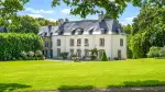 Beautiful 13 bedroom House for sale with countryside view in Saint Malo, Brittany