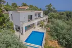 Luxury 4 bedroom House for sale with panoramic view in Saint Aygulf, Provence Alpes Cote d'Azur