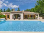 6 bedroom House for sale with Income Potential in Saint Paul en Foret, Provence Alpes Cote d'Azur