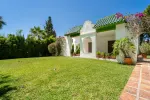 Spacious 4 bedroom Villa for sale with sea view in Marbella, Andalucia