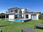 Stunning 4 bedroom House for sale with panoramic view in Latour Bas Elne, Perpignan, Occitanie