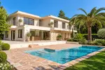 Immaculate 5 bedroom Villa for sale with panoramic view in La Croix Valmer, Provence Alpes Cote d'Azur