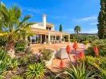 Immaculate 3 bedroom Villa for sale with countryside view in Loule, Algarve