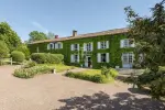 Beautiful 6 bedroom Farmhouse for sale with countryside view in Mansle Les Fontaines, Nouvelle Aquitaine