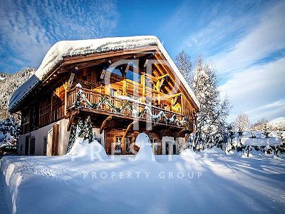 - 10 bedroom Farmhouse for sale in Megeve, Rhone-Alpes