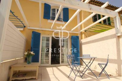 2 bedroom Villa for sale in Port Grimaud, Cote d'Azur French Riviera