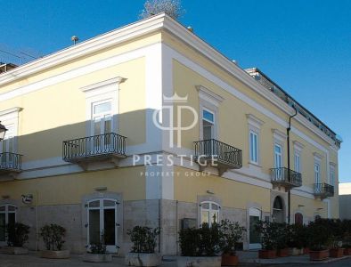 10 bedroom Hotel for sale in Bisceglie, Puglia