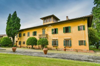 9 bedroom Villa for sale with panoramic view in Florence, Tuscany