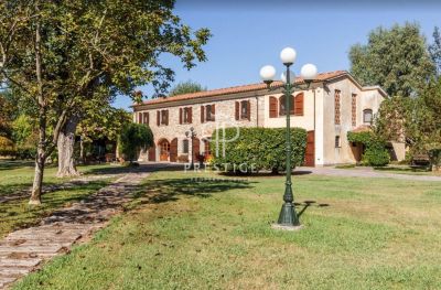7 bedroom Villa for sale in Pietrasanta, Tuscany