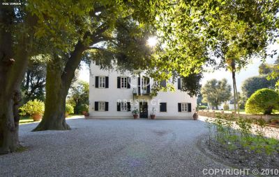 7 bedroom Villa for sale with countryside view in Lucca, Tuscany