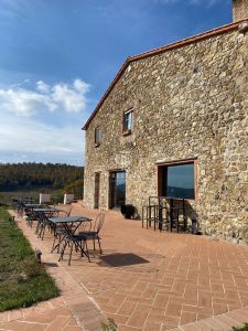 14 bedroom Farmhouse for sale with countryside view in Montieri, Tuscany