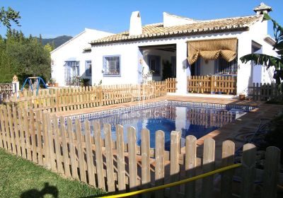 4 bedroom Villa for sale in Mijas, Andalucia