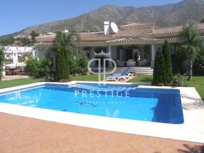 4 bedroom Villa for sale in Mijas, Andalucia