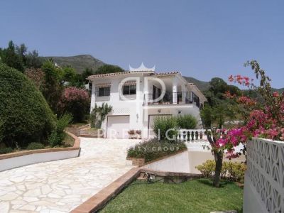 5 bedroom Villa for sale in Mijas, Andalucia