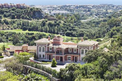 12 bedroom Villa for sale with sea and panoramic views in Los Arqueros Golf, Benahavis, Andalucia