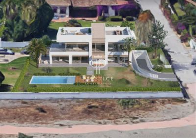 5 bedroom Villa for sale with sea view in Cancelada, Estepona, Andalucia