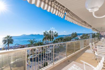 3 bedroom Apartment for sale with sea and panoramic views in La Croisette, Cannes, Cote d