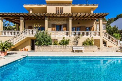 Immaculate 4 bedroom Villa for sale with sea view in Costa d'en Blanes, Mallorca