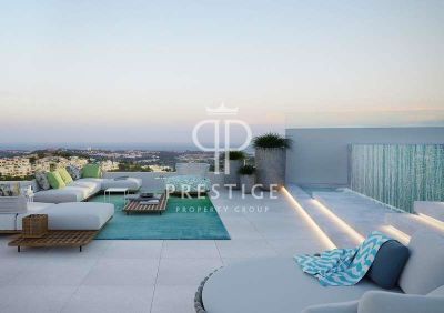 4 bedroom Penthouse for sale with sea and panoramic views in Benahavis, Andalucia