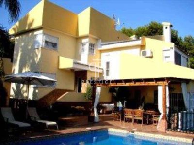 5 bedroom Townhouse for sale with sea view in Malaga, Andalucia