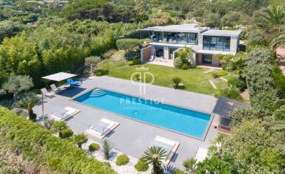 New Build 5 bedroom Villa for sale with sea view in Saint Tropez, Cote d'Azur French Riviera