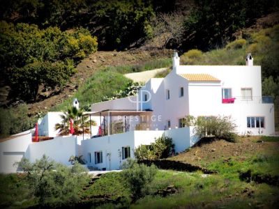 5 bedroom House for sale with sea view in Competa, Andalucia