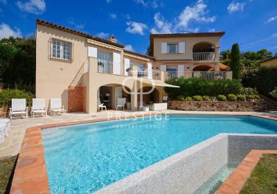 Modern 4 bedroom Villa for sale in Sainte Maxime, Cote d