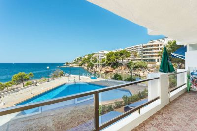 Bright 3 bedroom Apartment for sale with sea view in Santa Ponsa, Mallorca